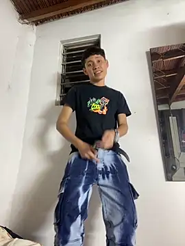 Snapshot of elfernh chatting on October 30, 2025, 9:00 am elfernh online show from October 30, 2025, 9:00 am