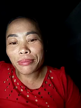 CoMay003 online show from October 7, 2025, 2:25 pm