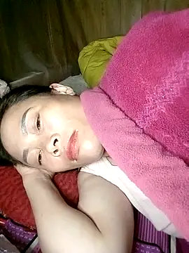 CoMay003 online show from April 20, 2026, 8:32 pm