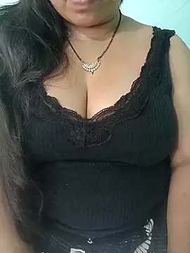 Snapshot of Anjali-bhabhi chatting on March 12, 2026, 6:52 am Anjali-bhabhi online show from March 12, 2026, 6:52 am
