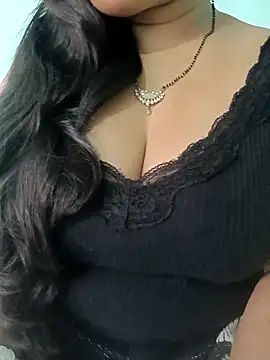 Snapshot of Anjali-bhabhi chatting on March 13, 2026, 6:31 am Anjali-bhabhi online show from March 13, 2026, 6:31 am