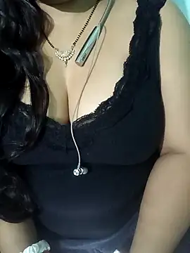Snapshot of Anjali-bhabhi chatting on March 23, 2026, 6:23 pm Anjali-bhabhi online show from March 23, 2026, 6:23 pm