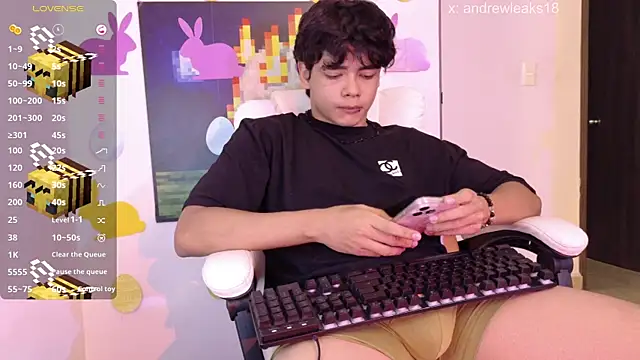 an drew18 online show from April 23, 2026, 2:19 pm