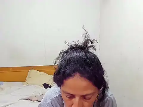 patrickMilena online show from September 26, 2025, 10:47 pm