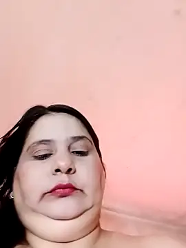 Ayma1983 online show from November 6, 2025, 10:27 am