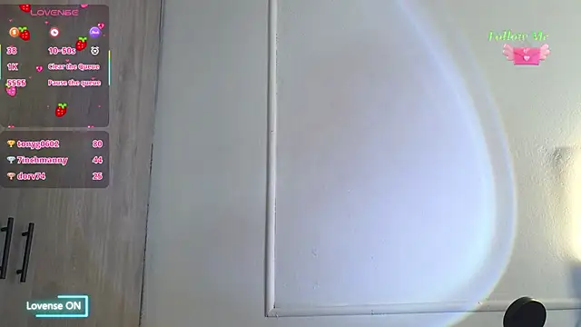 Ice Princess  online show from November 7, 2025, 2:28 pm