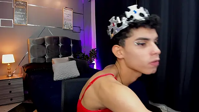 Room 69x online show from September 28, 2025, 3:56 am