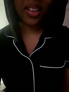 Snapshot of Sipsdoll chatting on January 15, 2026, 6:22 pm Sipsdoll online show from January 15, 2026, 6:22 pm