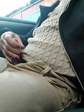 Snapshot of lynxman chatting on December 3, 2025, 8:34 am lynxman online show from December 3, 2025, 8:34 am