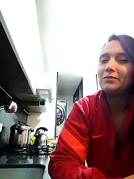 Esmeralda333 online show from October 28, 2025, 12:36 am