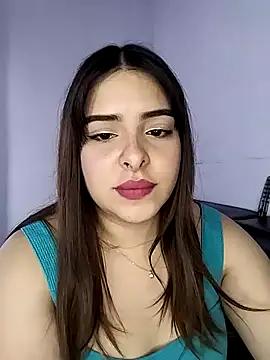 Nahomy cm online show from September 20, 2025, 9:27 pm