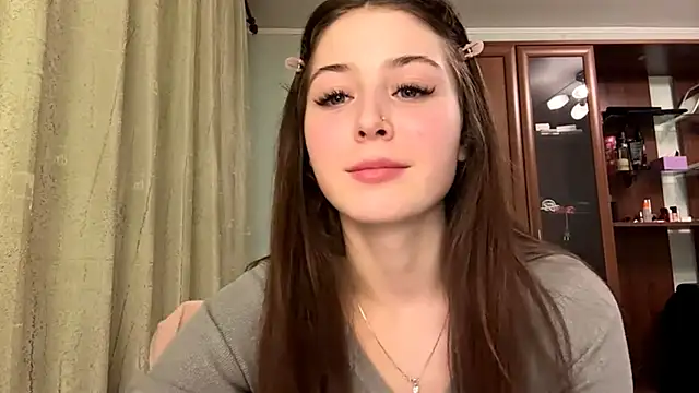 Adel strongwoman online show from March 10, 2026, 7:08 pm