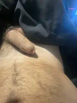 Snapshot of ckuiusud chatting on January 14, 2026, 10:36 pm ckuiusud online show from January 14, 2026, 10:36 pm