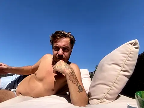 3615-ULLA online show from September 18, 2025, 11:56 am