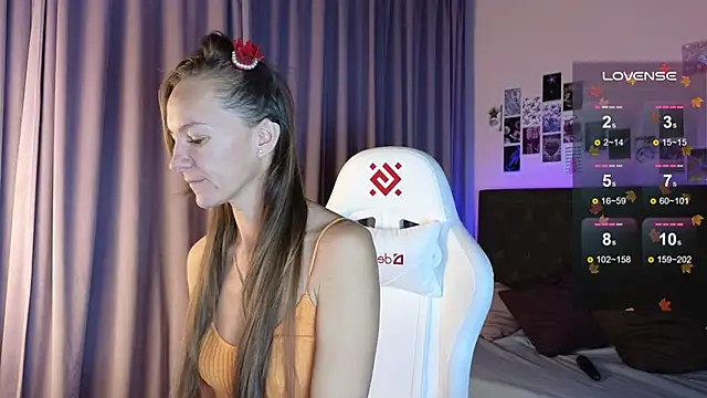 Snapshot of Jesica_mooon chatting on September 29, 2025, 1:33 am Jesica mooon online show from September 29, 2025, 1:33 am