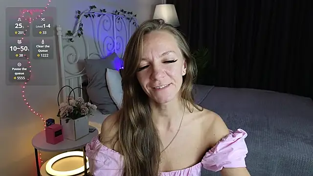 Snapshot of Jesica_mooon chatting on October 20, 2025, 1:28 am Jesica mooon online show from October 20, 2025, 1:28 am