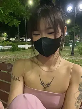   BabyShowPublic   online show from October 11, 2025, 2:26 pm