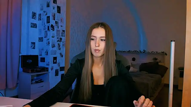 yourrdanceteacher online show from November 21, 2025, 7:45 pm