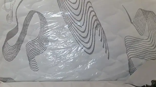 SexyBitchx01 online show from September 27, 2025, 12:54 pm