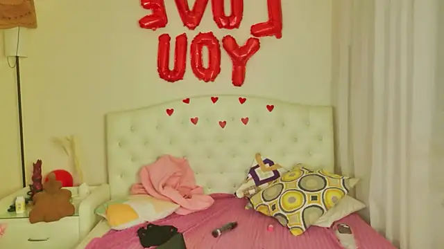 kamila blush online show from February 19, 2026, 11:23 pm