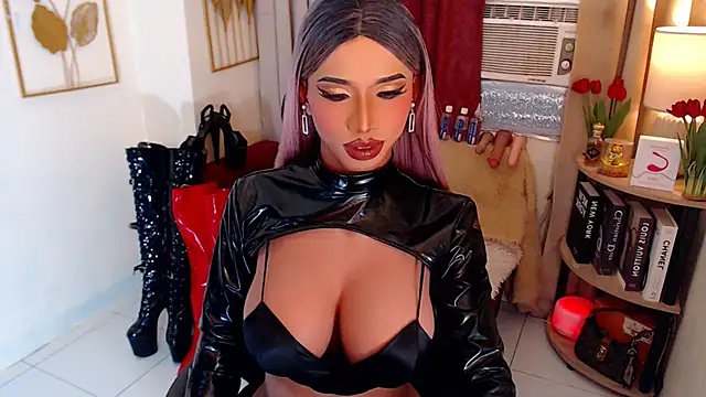 KYLINE WIILLS online show from April 5, 2026, 7:55 pm