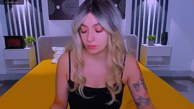 Emily Tylerr online show from March 7, 2026, 12:51 am