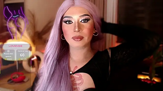 mslilly croft online show from April 13, 2026, 6:24 pm