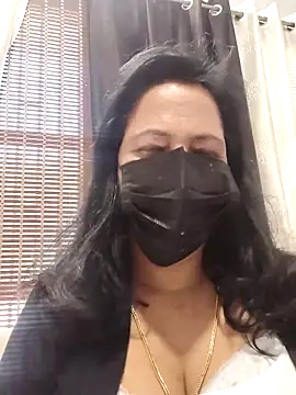 mallu-lover online show from February 18, 2026, 3:57 am