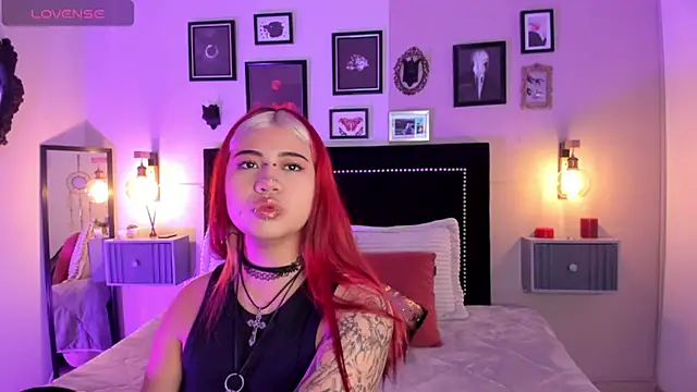 pinkk deemon online show from March 31, 2026, 12:49 pm