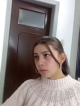 CharlotteSex  online show from September 11, 2025, 11:21 am