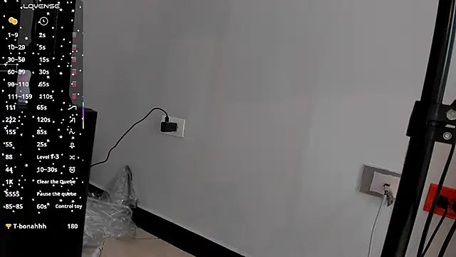 amy miller1 online show from February 19, 2026, 8:05 pm