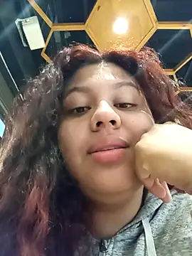 CloeStron online show from October 30, 2025, 10:16 am