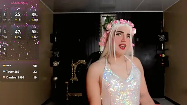 Kimberly Vazquez online show from October 11, 2025, 3:06 am