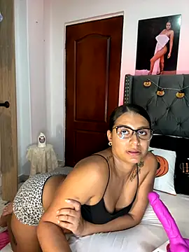 ema zoe online show from October 14, 2025, 11:49 pm