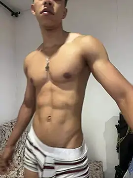 RickyEbony online show from June 21, 2026, 10:12 pm