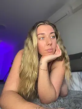 louiseberkeley online show from May 4, 2026, 6:42 am
