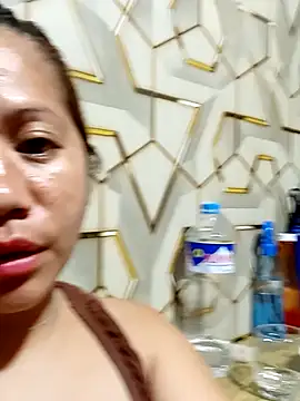 Cute-Jacky online show from April 14, 2026, 1:06 pm