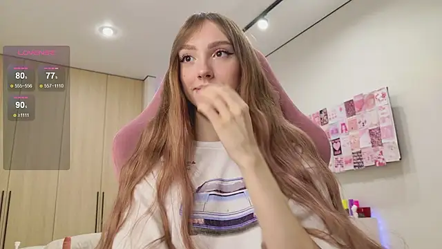 Lunainnk online show from September 10, 2025, 2:11 am