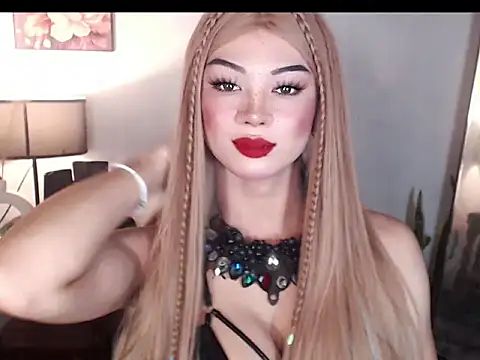 Hugecock shantall online show from September 25, 2025, 6:06 am