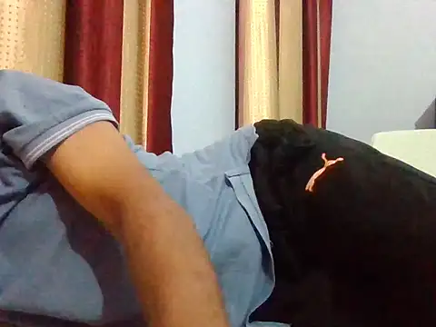 creativecommin online show from November 8, 2025, 6:51 pm