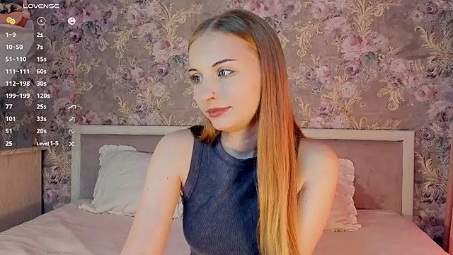 MagicCutie online show from September 10, 2025, 8:36 am