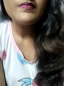 Cute pinkii online show from December 14, 2025, 7:07 pm