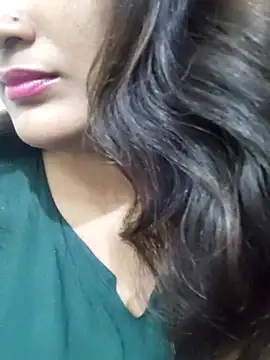 Cute pinkii online show from February 11, 2026, 7:52 pm