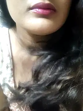 Cute pinkii online show from February 28, 2026, 8:32 pm