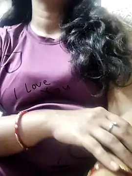 Cute pinkii online show from March 7, 2026, 7:44 pm