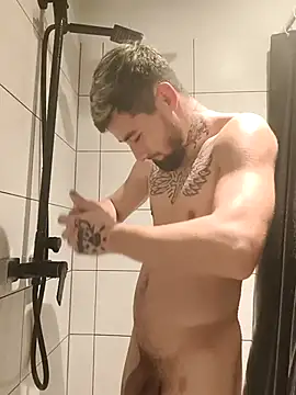 Negrila25 online show from February 12, 2026, 11:44 pm