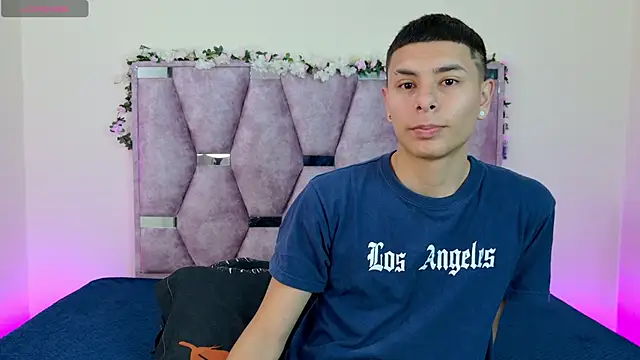 Snapshot of lana_and_liam_ chatting on November 13, 2025, 9:19 am lana and liam online show from November 13, 2025, 9:19 am