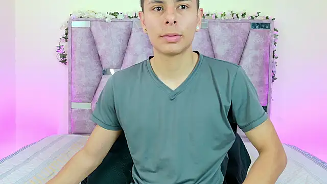 Snapshot of lana_and_liam_ chatting on December 18, 2025, 9:26 am lana and liam online show from December 18, 2025, 9:26 am