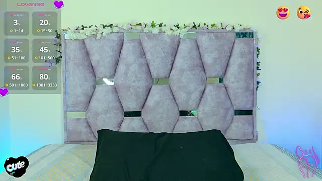 Snapshot of lana_and_liam_ chatting on February 10, 2026, 10:08 am lana and liam online show from February 10, 2026, 10:08 am