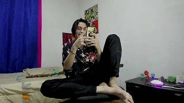 golden ryyan online show from November 30, 2025, 12:58 am